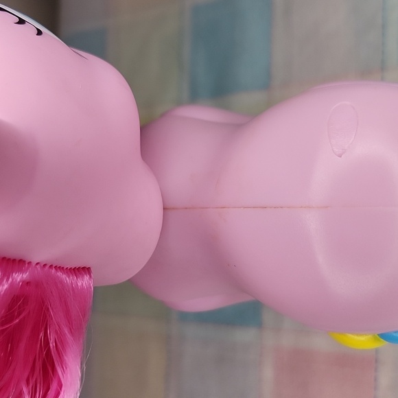 My Little Pony Walkin' Talkin' Pinkie Pie - Picture 8 of 8